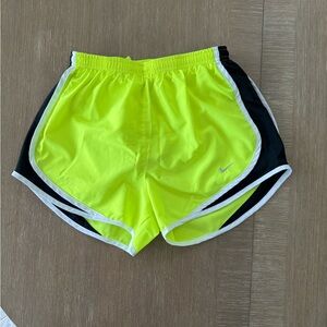 Nike Women’s Running Shorts Sz S Neon Yellow.